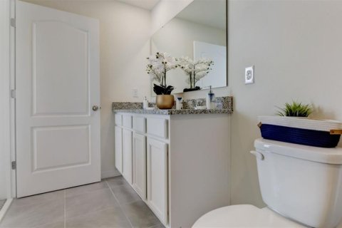 Townhouse in Saint Cloud, Florida 3 bedrooms, 135.92 sq.m. № 1615902 - photo 14