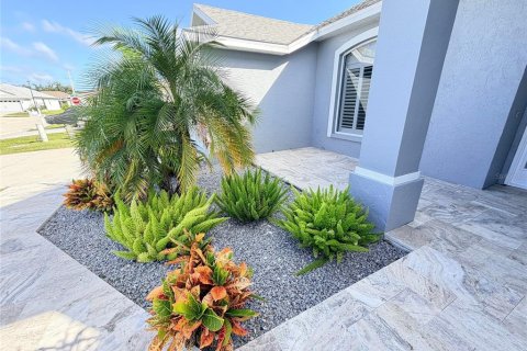Villa ou maison à vendre à Bradenton, Floride: 3 chambres, 178.74 m2 № 2433142 - photo 25