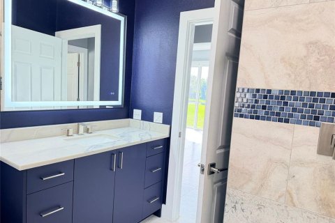 Villa ou maison à vendre à Bradenton, Floride: 3 chambres, 178.74 m2 № 2433142 - photo 21