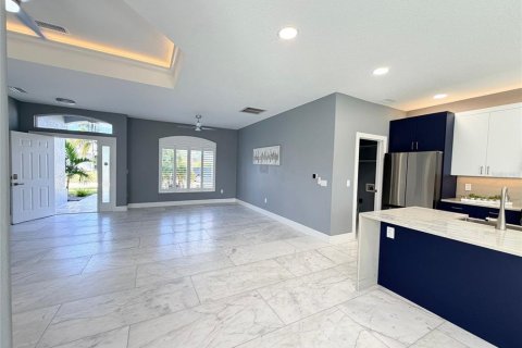 Villa ou maison à vendre à Bradenton, Floride: 3 chambres, 178.74 m2 № 2433142 - photo 12