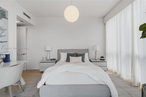 Condo in Bal Harbour, Florida, 2 bedrooms  № 2067576 - photo 29