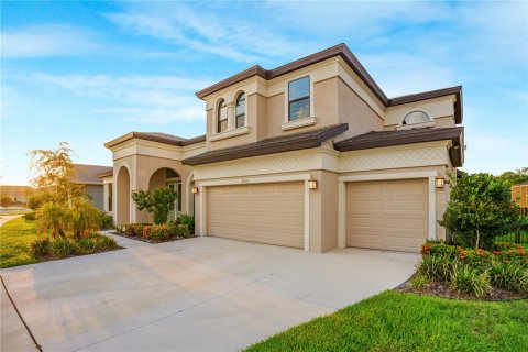 House in Apollo Beach, Florida 5 bedrooms, 337.98 sq.m. № 1908354 - photo 15