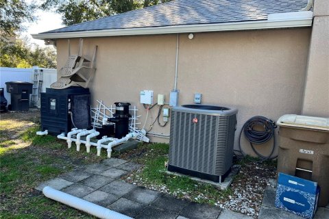 Casa en venta en Ocala, Florida, 4 dormitorios, 217.02 m2 № 1721764 - foto 18