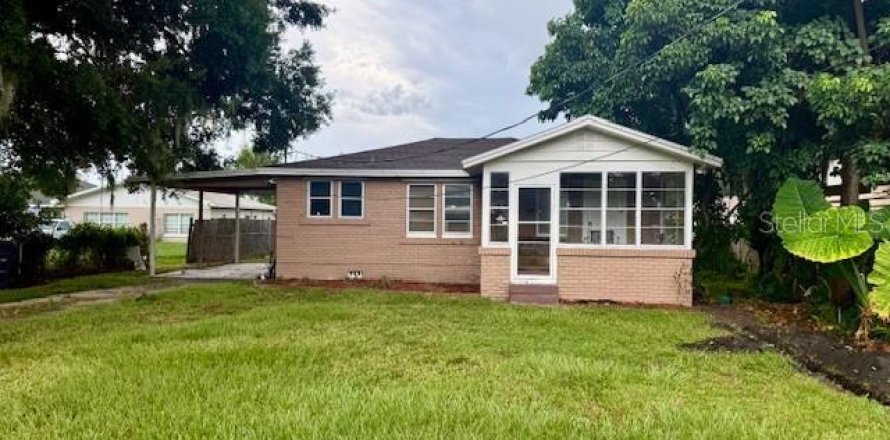 House in Winter Haven, Florida 2 bedrooms, 71.35 sq.m. № 1911700