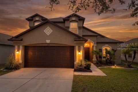 Villa ou maison à Gibsonton, Floride 3 chambres, 166.48 m2 № 2106559