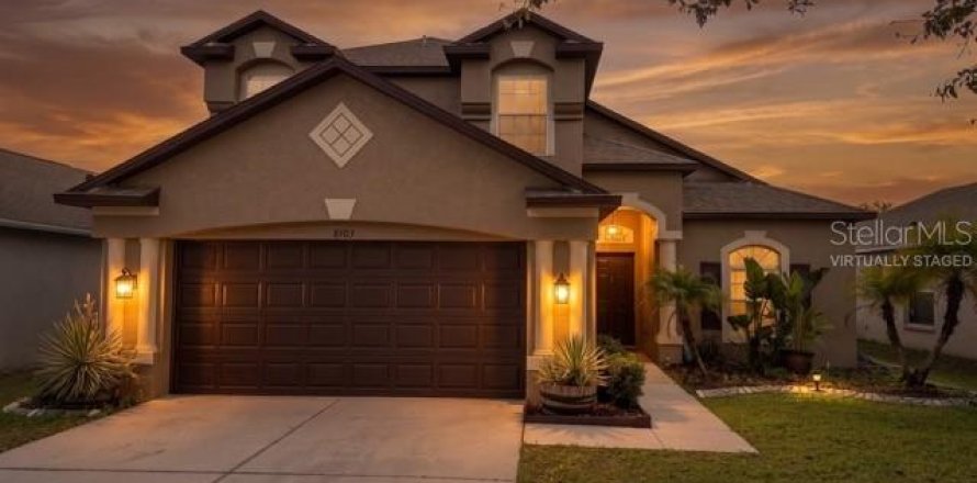 Villa ou maison à Gibsonton, Floride 3 chambres, 166.48 m2 № 2106559