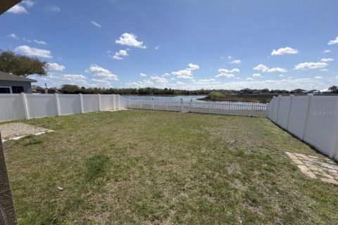 Villa ou maison à louer à Gibsonton, Floride: 3 chambres, 166.48 m2 № 2106559 - photo 18