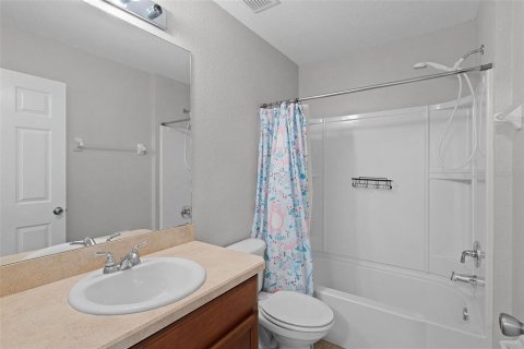 Villa ou maison à louer à Oxford, Floride: 4 chambres, 177.63 m2 № 2427124 - photo 30