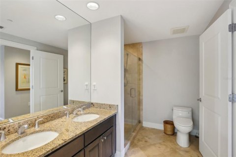 Touwnhouse à vendre à Tampa, Floride: 2 chambres, 162.58 m2 № 1339440 - photo 23