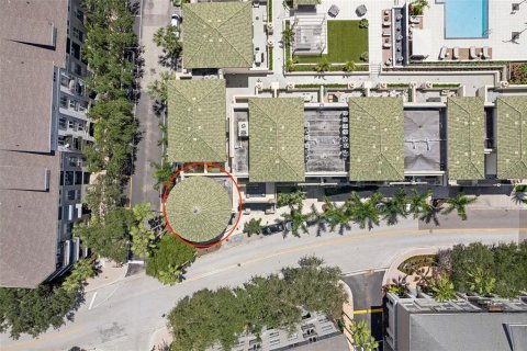 Touwnhouse à vendre à Tampa, Floride: 2 chambres, 162.58 m2 № 1339440 - photo 3