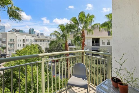 Touwnhouse à vendre à Tampa, Floride: 2 chambres, 162.58 m2 № 1339440 - photo 16