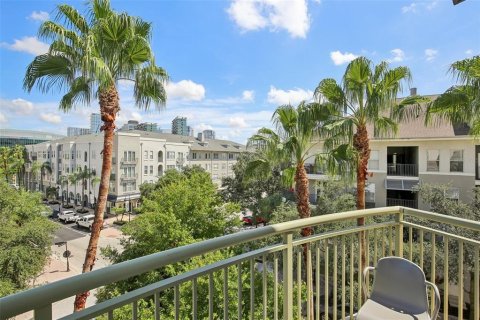Touwnhouse à vendre à Tampa, Floride: 2 chambres, 162.58 m2 № 1339440 - photo 15