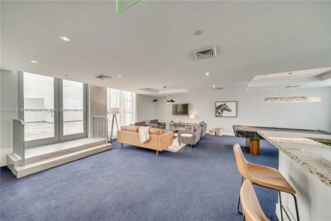 Copropriété à louer à Hollywood, Floride: 2 chambres, 110.46 m2 № 1939946 - photo 29