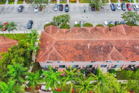 Touwnhouse à vendre à Tamarac, Floride: 3 chambres, 123.75 m2 № 2077084 - photo 29