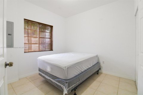 Touwnhouse à vendre à Tamarac, Floride: 3 chambres, 123.75 m2 № 2077084 - photo 21