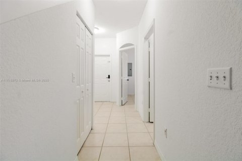 Touwnhouse à vendre à Tamarac, Floride: 3 chambres, 123.75 m2 № 2077084 - photo 22
