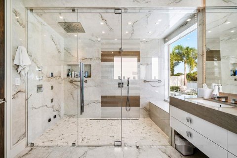 Casa en venta en Boca Raton, Florida, 4 dormitorios, 316.8 m2 № 2158570 - foto 13