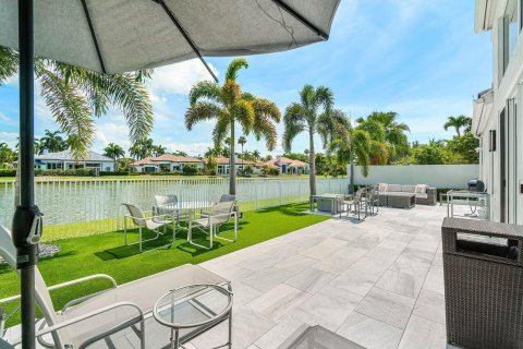 Casa en venta en Boca Raton, Florida, 4 dormitorios, 316.8 m2 № 2158570 - foto 22