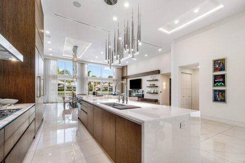 Casa en venta en Boca Raton, Florida, 4 dormitorios, 316.8 m2 № 2158570 - foto 5
