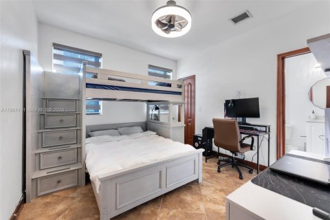 Купить виллу или дом в Хайалиа, Флорида 11 комнат, 260.41м2, № 2023839 - фото 27