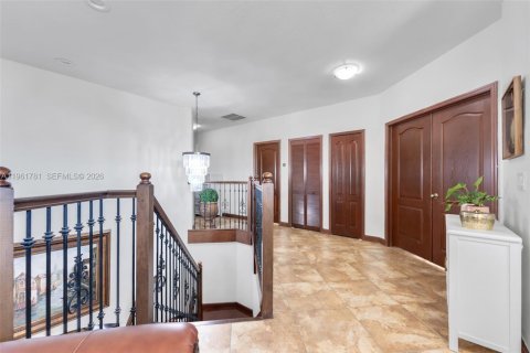 Купить виллу или дом в Хайалиа, Флорида 11 комнат, 260.41м2, № 2023839 - фото 19