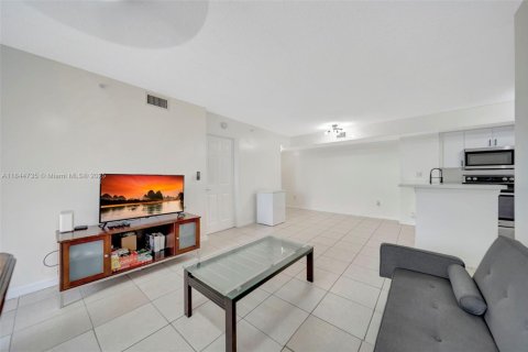 Condo in Davie, Florida, 3 bedrooms  № 1841335 - photo 24