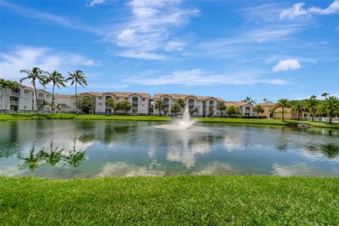 Condo in Davie, Florida, 3 bedrooms  № 1841335 - photo 14