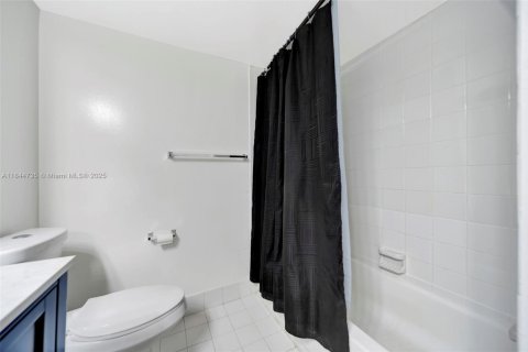 Condo in Davie, Florida, 3 bedrooms  № 1841335 - photo 10