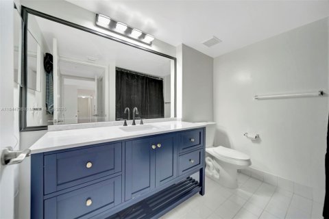 Condo in Davie, Florida, 3 bedrooms  № 1841335 - photo 9