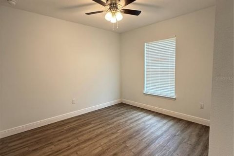 Villa ou maison à louer à Citrus Springs, Floride: 3 chambres, 135.54 m2 № 2239656 - photo 7