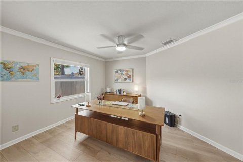 Villa ou maison à vendre à Saint Petersburg, Floride: 4 chambres, 239.32 m2 № 2120728 - photo 16