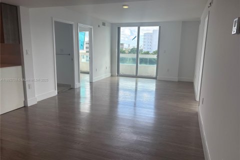 Copropriété à louer à Bay Harbor Islands, Floride: 2 chambres, 111.02 m2 № 1946414 - photo 7
