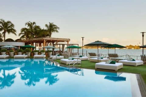 Condominio en venta en Miami Beach, Florida, 45.8 m2 № 2030543 - foto 12