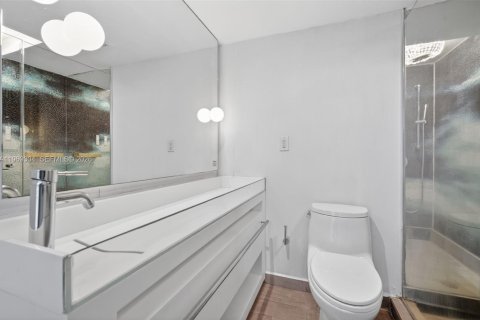 Condominio en venta en Miami Beach, Florida, 45.8 m2 № 2030543 - foto 10