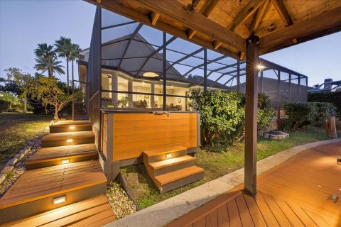 Casa en venta en Tampa, Florida, 5 dormitorios, 356.93 m2 № 2152118 - foto 12