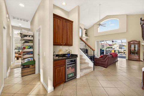 Casa en venta en Tampa, Florida, 5 dormitorios, 356.93 m2 № 2152118 - foto 18