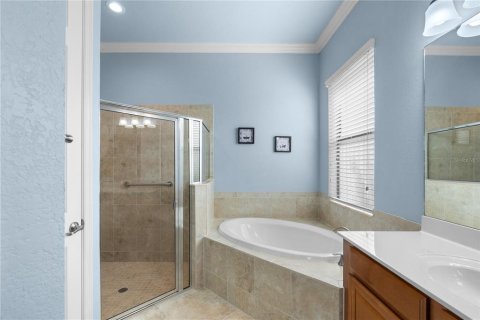 Villa ou maison à vendre à Bradenton, Floride: 4 chambres, 208.01 m2 № 2413406 - photo 23