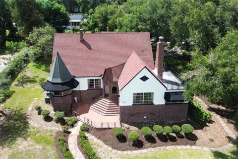 Villa ou maison à Lake Wales, Floride 3 chambres, 297.84 m2 № 2351464