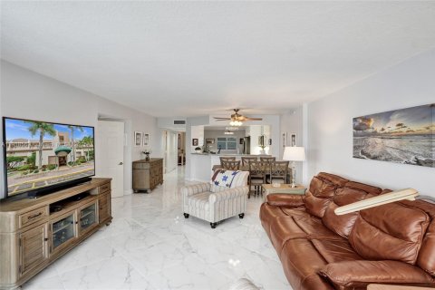 Copropriété à vendre à Tamarac, Floride: 2 chambres, 139.35 m2 № 1972048 - photo 20