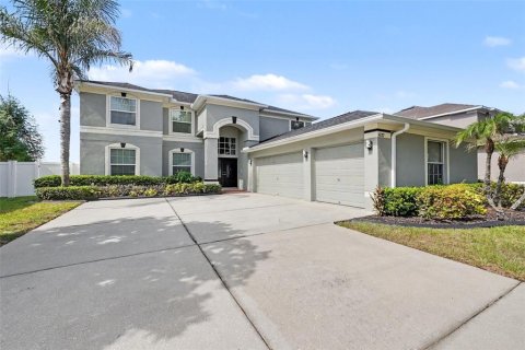 Casa en venta en Valrico, Florida, 5 dormitorios, 310.57 m2 № 2096181 - foto 2