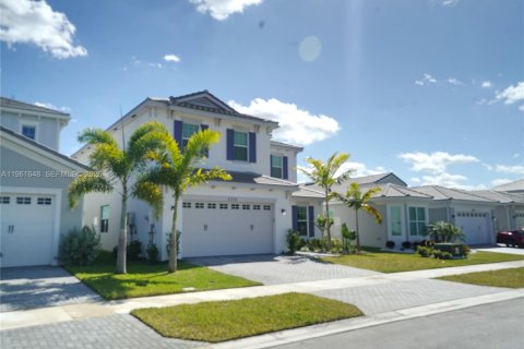 Villa ou maison à vendre à Westlake, Floride: 4 chambres, 291.9 m2 № 2024730 - photo 3