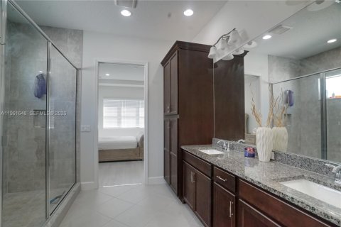 Villa ou maison à vendre à Westlake, Floride: 4 chambres, 291.9 m2 № 2024730 - photo 22