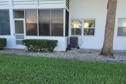 Copropriété à louer à West Palm Beach, Floride: 2 chambres, 74.14 m2 № 2261826 - photo 4
