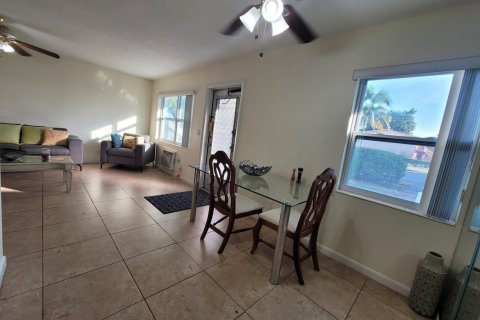Copropriété à louer à West Palm Beach, Floride: 2 chambres, 74.14 m2 № 2261826 - photo 15