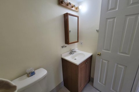 Copropriété à louer à West Palm Beach, Floride: 2 chambres, 74.14 m2 № 2261826 - photo 17