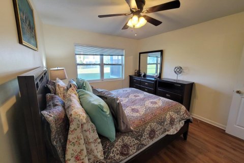Copropriété à louer à West Palm Beach, Floride: 2 chambres, 74.14 m2 № 2261826 - photo 12