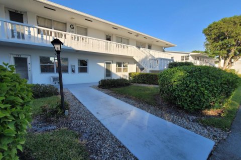 Condo in West Palm Beach, Florida, 2 bedrooms № 2261826