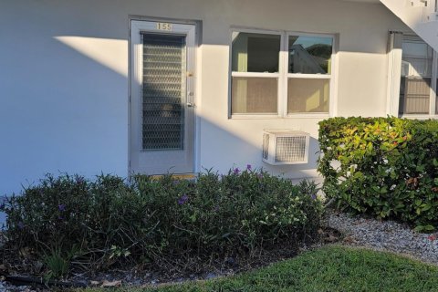 Copropriété à louer à West Palm Beach, Floride: 2 chambres, 74.14 m2 № 2261826 - photo 3