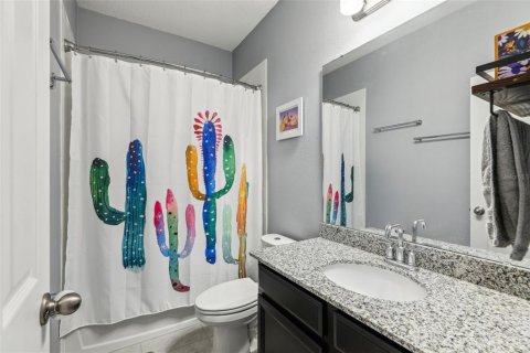 Townhouse in Winter Garden, Florida 3 bedrooms, 180.97 sq.m. № 1520023 - photo 23