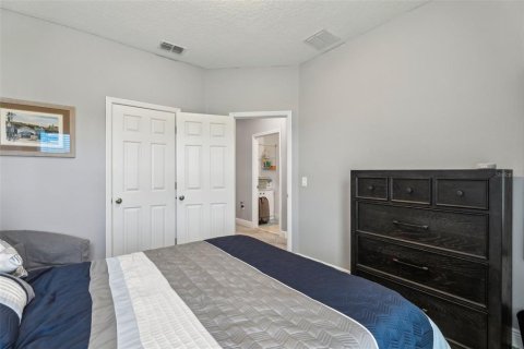 Townhouse in Winter Garden, Florida 3 bedrooms, 180.97 sq.m. № 1520023 - photo 22